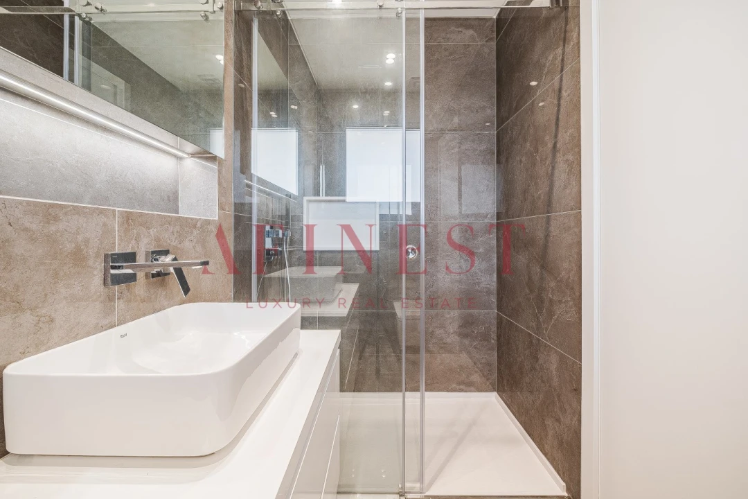 Moradia T4 para Venda em Alcabideche Foto 38