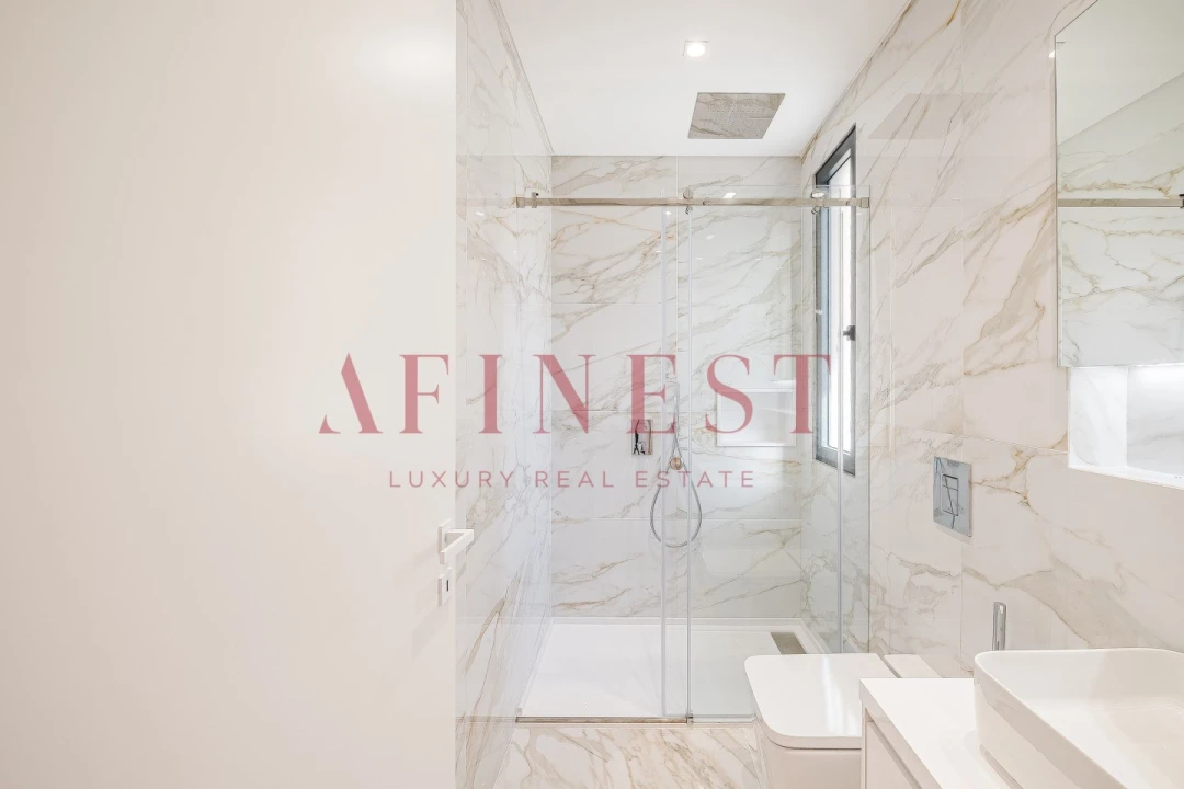 Moradia T4 para Venda em Alcabideche Foto 19