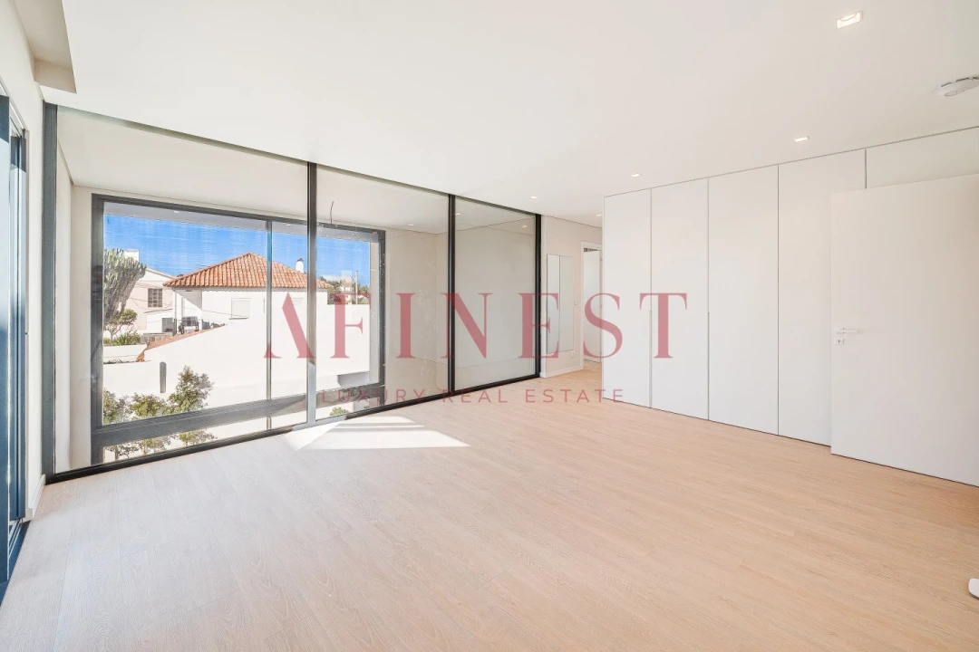 Moradia T4 para Venda em Alcabideche Foto 26