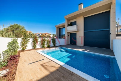 Moradia T4 para Venda em Alcabideche