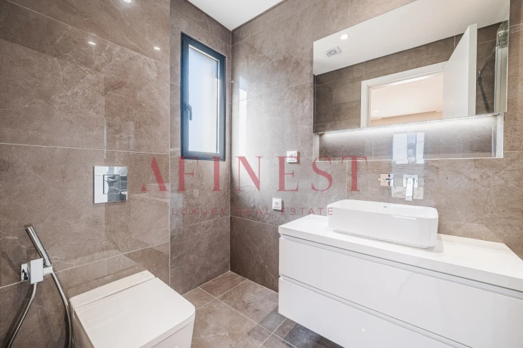 Moradia T4 para Venda em Alcabideche Foto 33