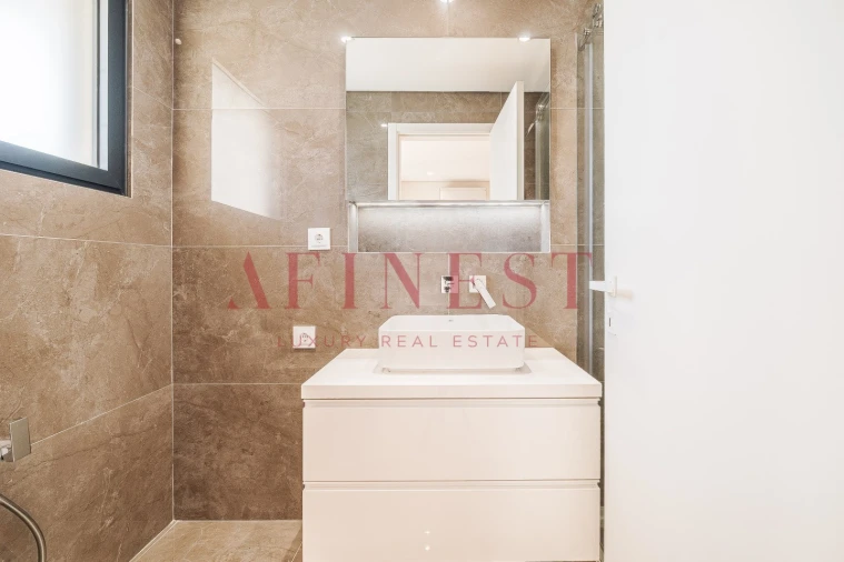 Moradia T4 para Venda em Alcabideche Foto 35