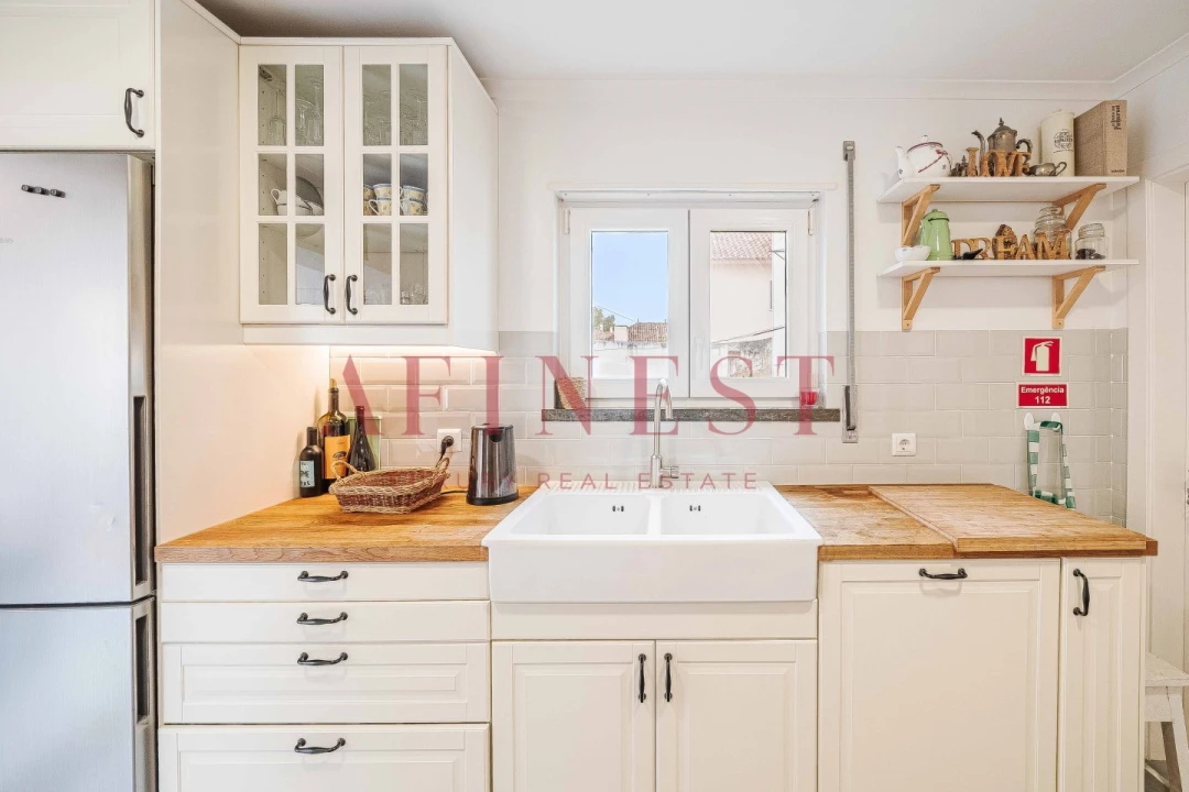 Moradia T2 para Venda em Carcavelos e Parede Foto 11