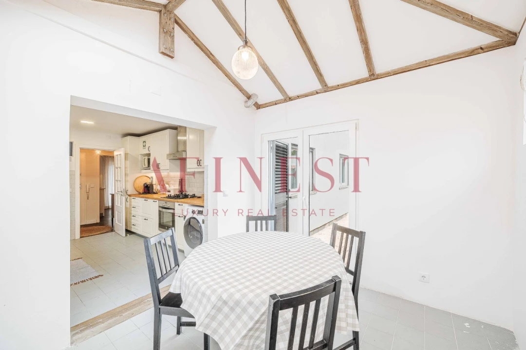 Moradia T2 para Venda em Carcavelos e Parede Foto 16