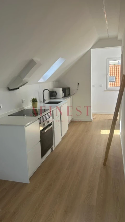 Apartamento T1 para Arrendamento em Costa da Caparica