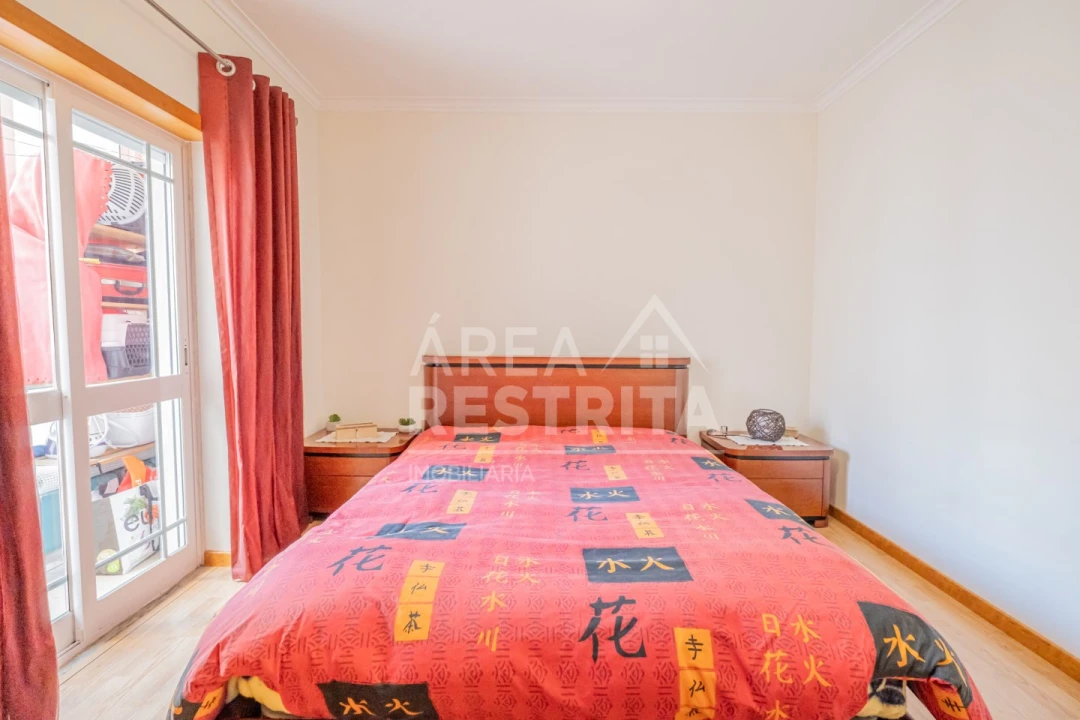 Apartamento T2 para Venda em Quinta do Conde Foto 21