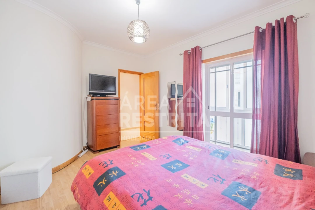 Apartamento T2 para Venda em Quinta do Conde Foto 25