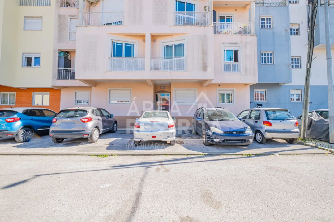 Apartamento T2 para Venda em Quinta do Conde Foto 39