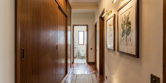 Apartamento T2 para Arrendamento em Carcavelos e Parede