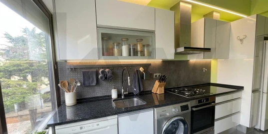 Apartamento T2 para Arrendamento em Carcavelos e Parede