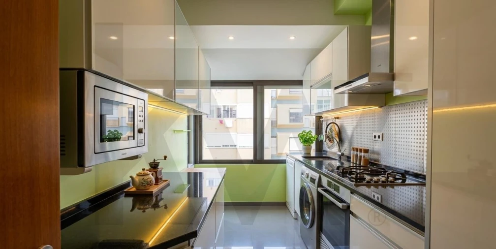 Apartamento T2 para Arrendamento em Carcavelos e Parede Foto 6