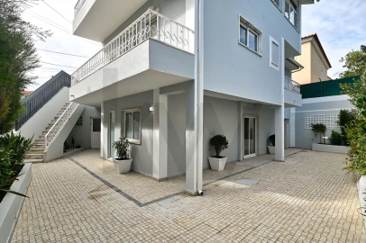 Moradia T4 para Venda em Alcabideche
