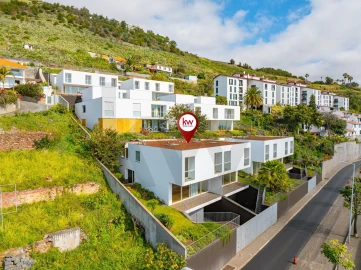 Moradia T3 para Venda em São Martinho