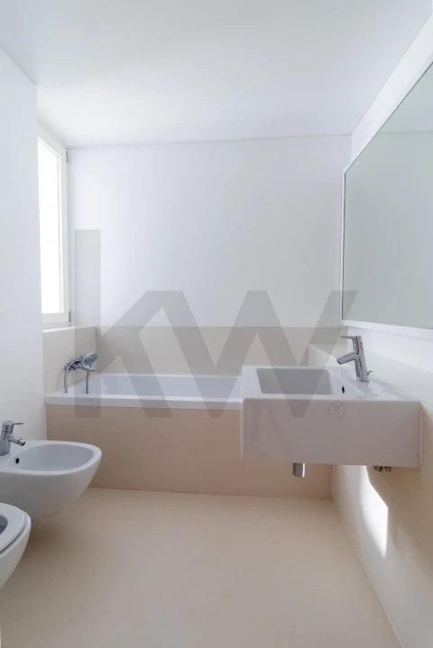 Moradia T3 para Venda em São Martinho