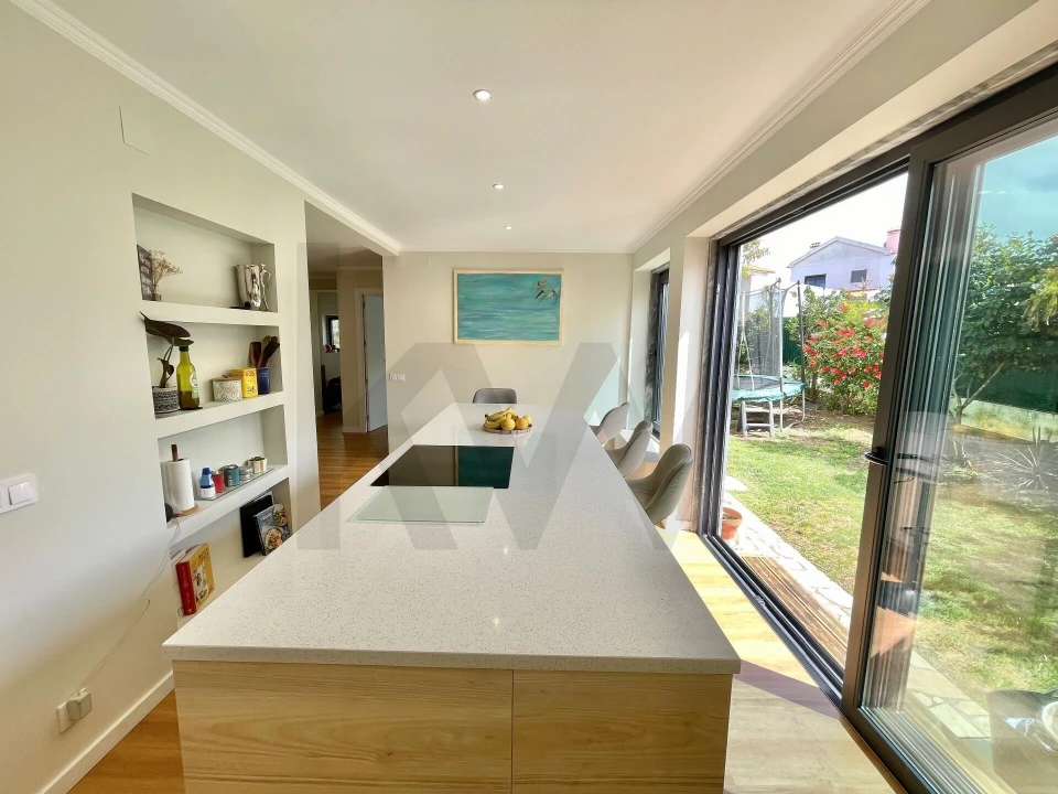 Moradia T4 para Venda em Ericeira Foto 11