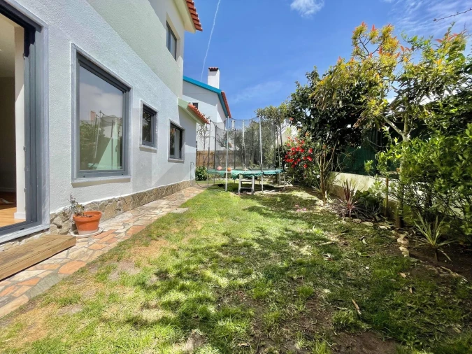 Moradia T4 para Venda em Ericeira Foto 18