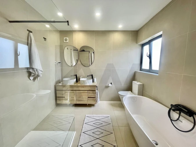 Moradia T4 para Venda em Ericeira Foto 31