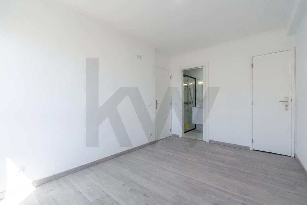 Apartamento T3 para Venda em Tavarede Foto 22