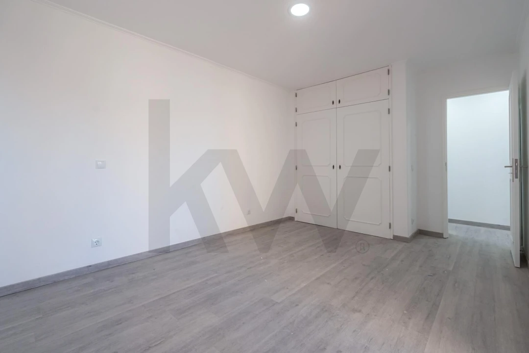 Apartamento T3 para Venda em Tavarede Foto 16