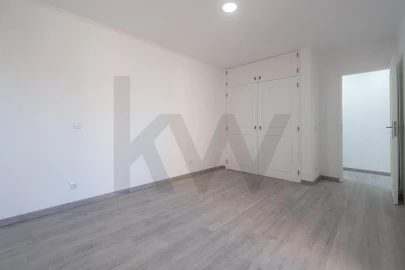 Apartamento T3 para Venda em Tavarede