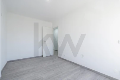 Apartamento T3 para Venda em Tavarede