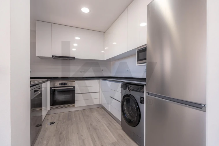Apartamento T3 para Venda em Tavarede Foto 8