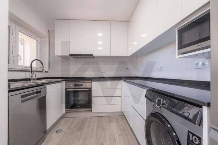 Apartamento T3 para Venda em Tavarede Foto 10