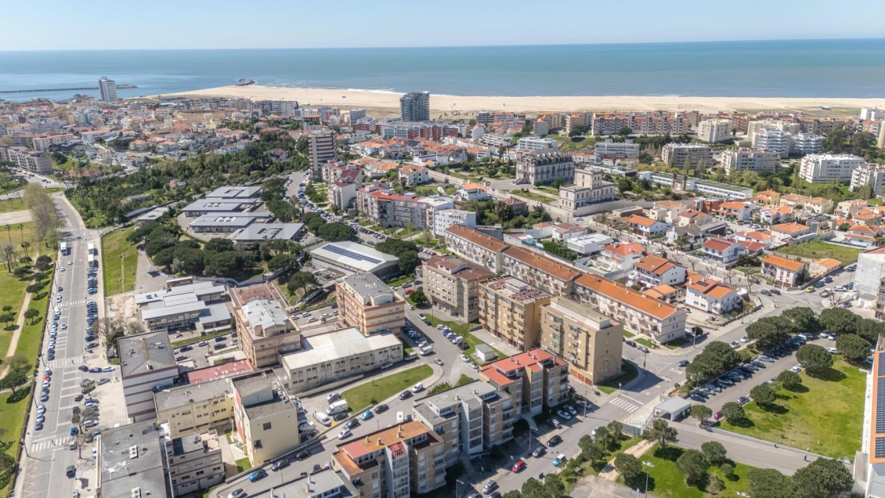 Apartamento T3 para Venda em Tavarede Foto 30