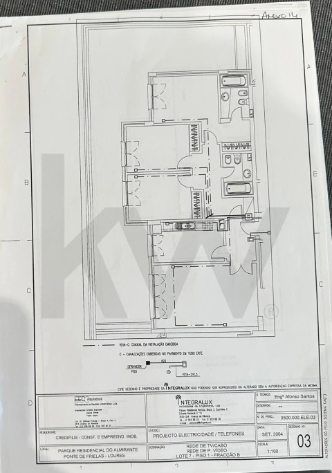 Apartamento T3 para Arrendamento em Santo António dos Cavaleiros e Frielas