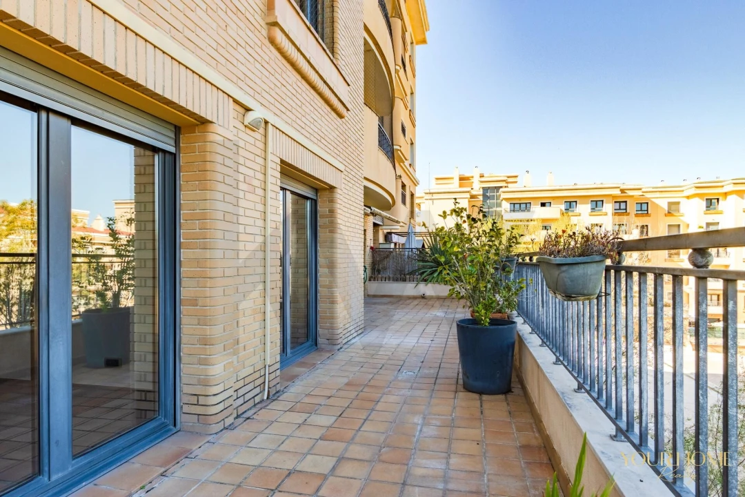 Apartamento T3 para Arrendamento em Santo António dos Cavaleiros e Frielas Foto 25