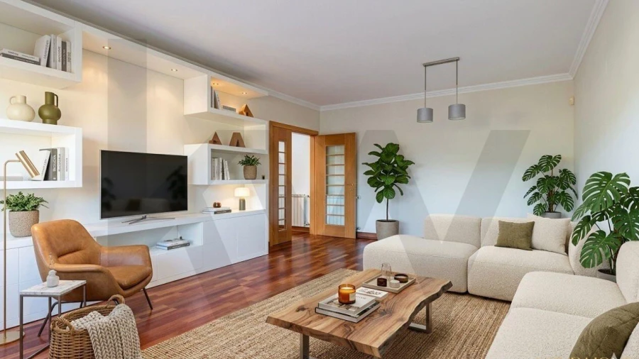 Apartamento T3 para Arrendamento em Santo António dos Cavaleiros e Frielas