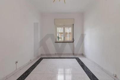 Apartamento T3 para Venda em Alfragide