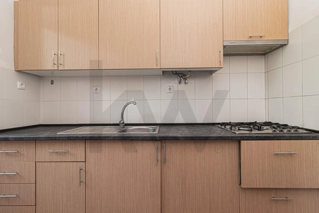 Apartamento T3 para Venda em Alfragide Foto 14