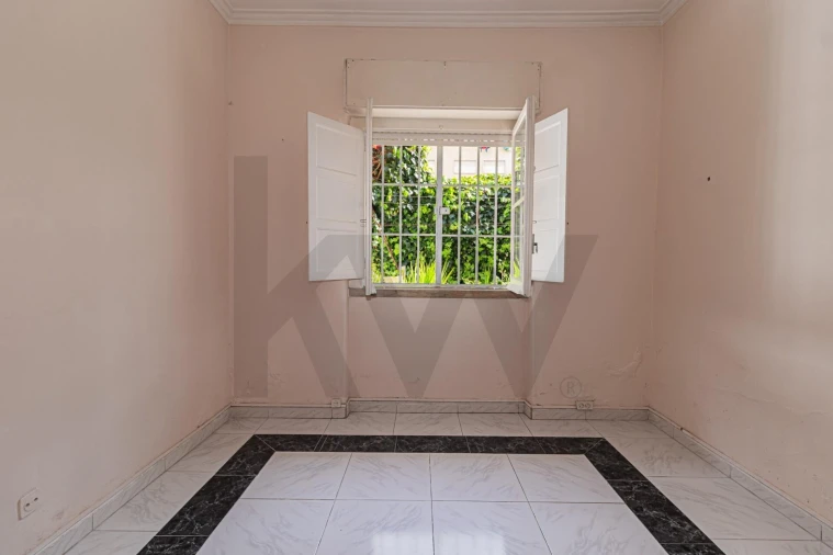 Apartamento T3 para Venda em Alfragide Foto 9