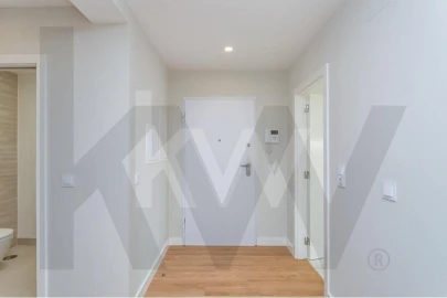 Apartamento T3 para Arrendamento em Oeiras e São Julião da Barra, Paço de Arcos e Caxias