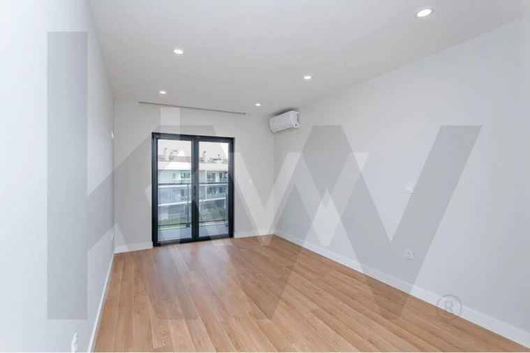 Apartamento T3 para Arrendamento em Oeiras e São Julião da Barra, Paço de Arcos e Caxias Foto 32