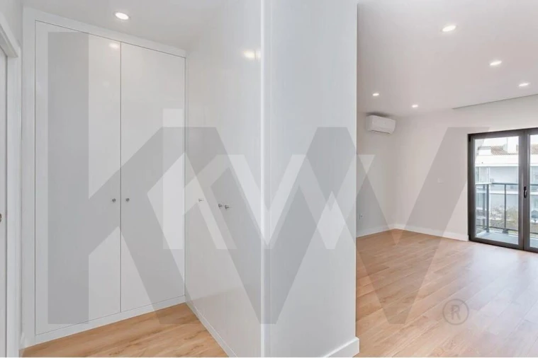 Apartamento T3 para Arrendamento em Oeiras e São Julião da Barra, Paço de Arcos e Caxias Foto 30