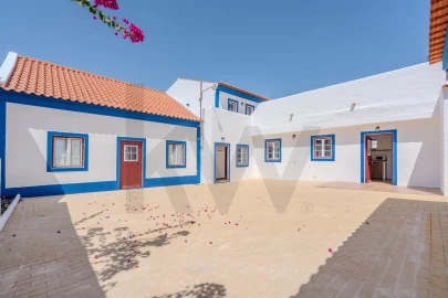 Moradia T9 para Venda em Gavião e Atalaia