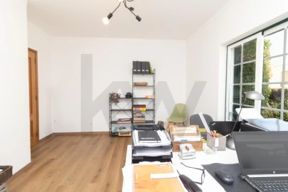 Moradia T5 para Venda em Alvor