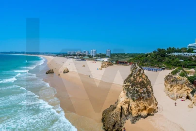 Moradia T5 para Venda em Alvor