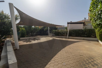 Moradia T5 para Venda em Alvor