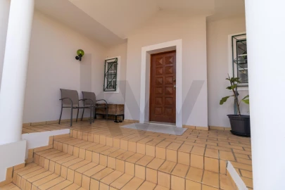 Moradia T5 para Venda em Alvor