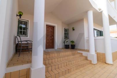 Moradia T5 para Venda em Alvor