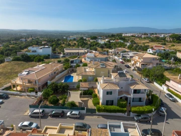 Moradia T5 para Venda em Alvor