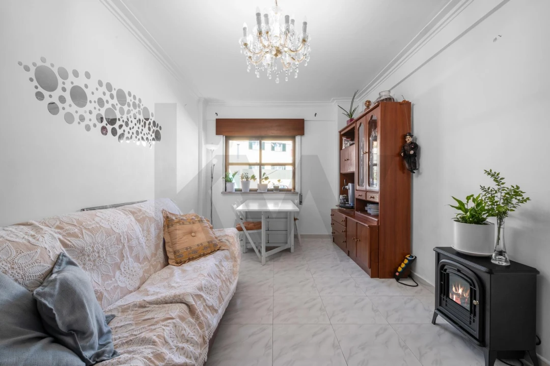 Apartamento T2 para Venda em Ramada e Caneças Foto 20