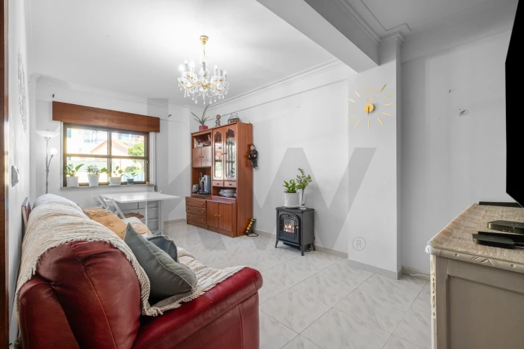 Apartamento T2 para Venda em Ramada e Caneças Foto 21