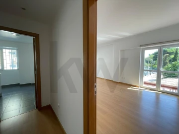 Apartamento T2 para Arrendamento em Belém