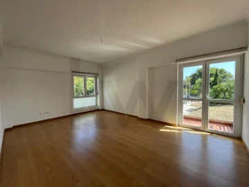 Apartamento T2 para Arrendamento em Belém