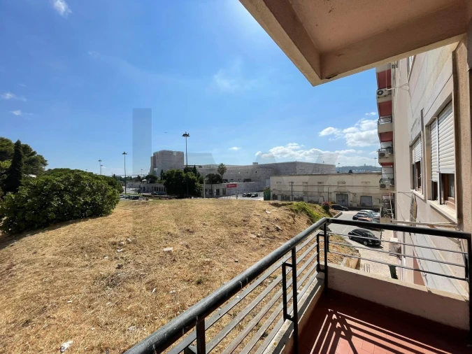 Apartamento T2 para Arrendamento em Belém Foto 10