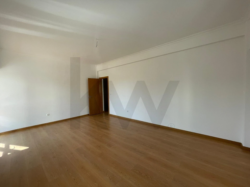 Apartamento T2 para Arrendamento em Belém Foto 7